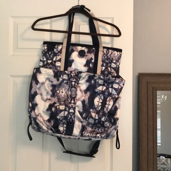 lululemon athletica | Bags | Lululemon Workout Bag | Poshmark